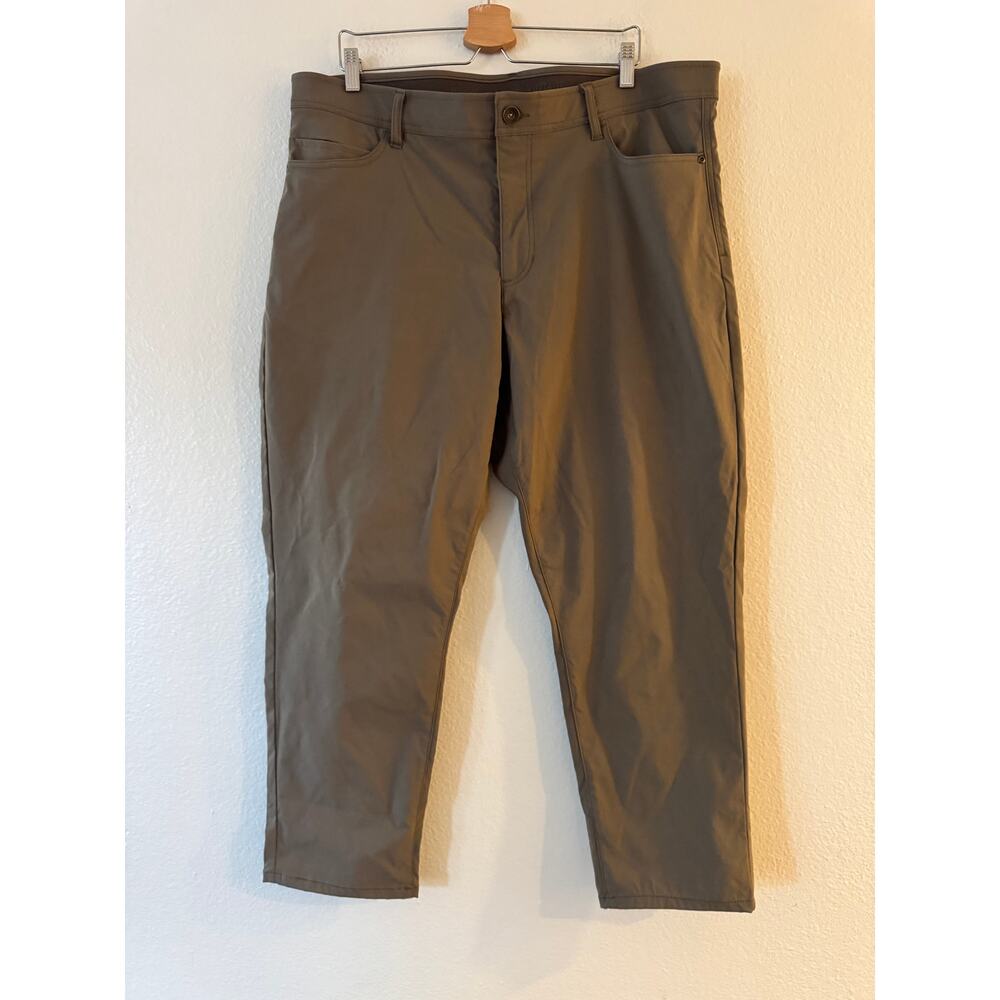 Weatherproof Vintage Mens Tech Pants Size 40 x 29 Brown Straight Flat Front